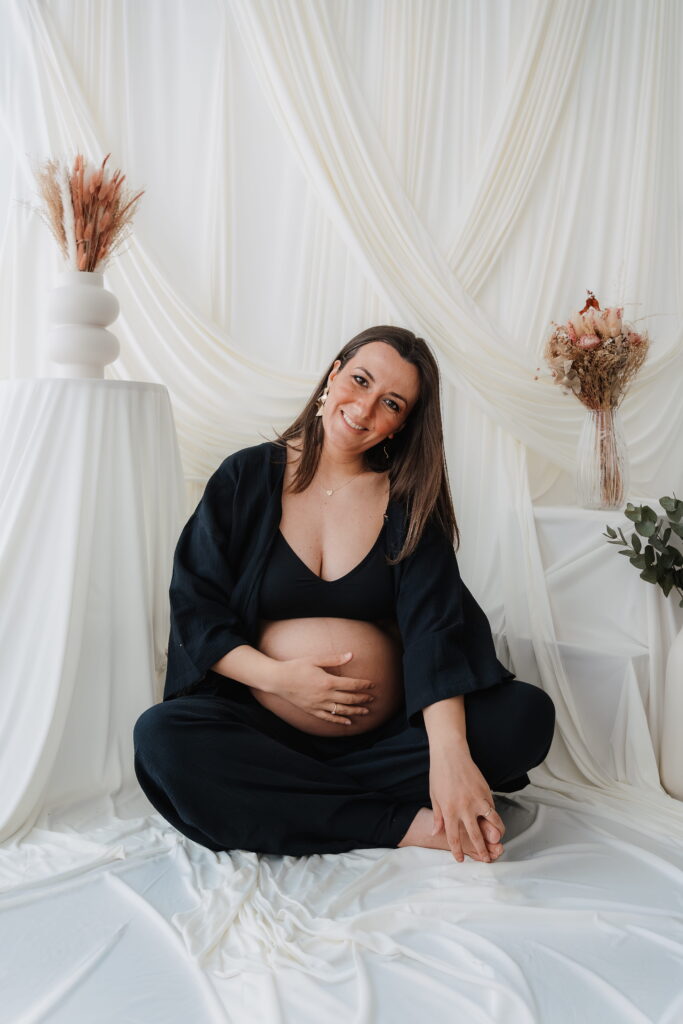 Fotograf-Babybauch-Freiburg-Babybauch-Studio