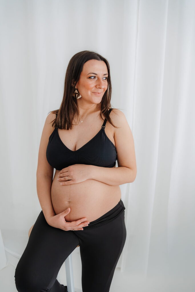 Fotograf-Babybauch-Freiburg-Babybauch-Studio