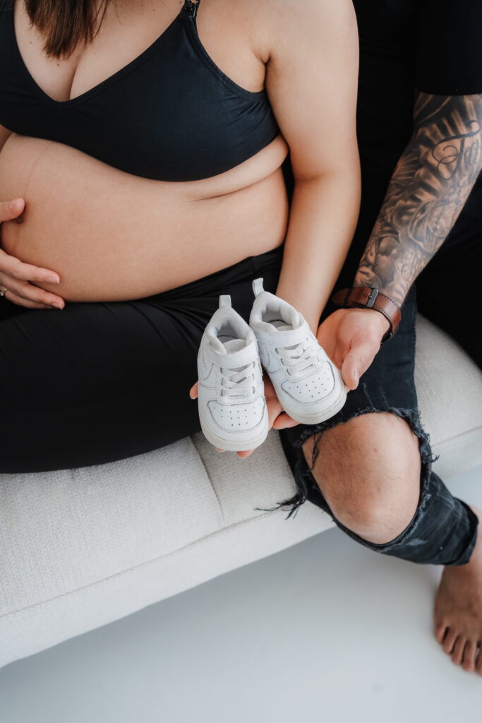 Fotograf-Babybauch-Freiburg-Babybauch-Studio